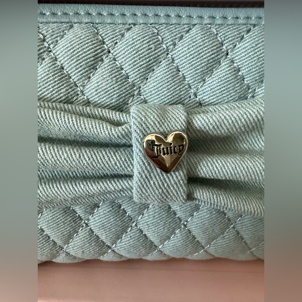 Juicy Couture Denim Wallet🩵 - Picture 3 of 7